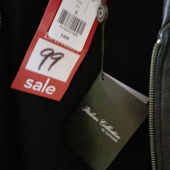 Danier Leather jacket - Picture 3 of 7